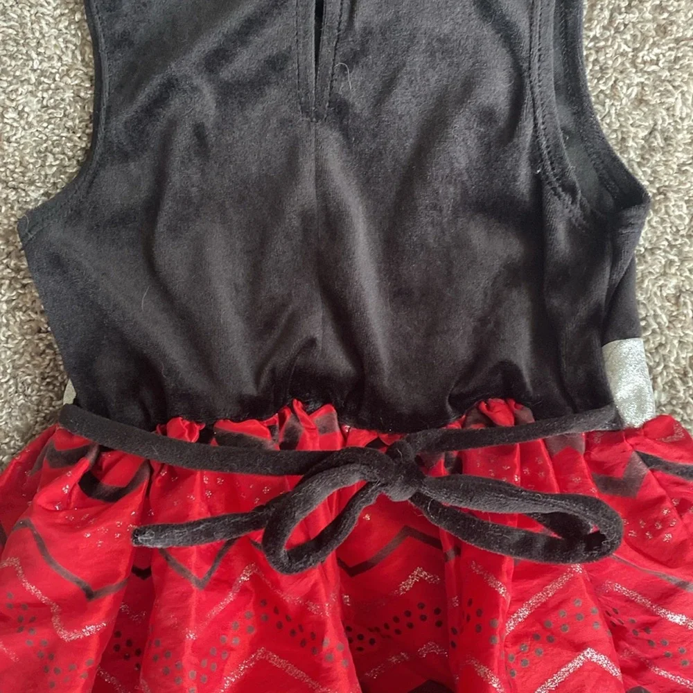 Youngland Girls Holiday Black & Red Sleeveless Dress w/ Shrug, size 7